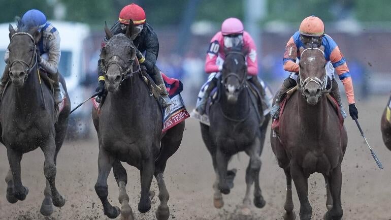 golden-tempo-horse-racing