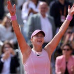 french-open-trophies.jpg