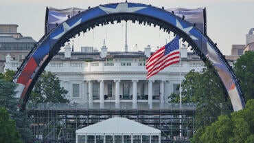 getty-ufc-white-house.jpg