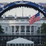ufc-white-house-claw-flag.jpg