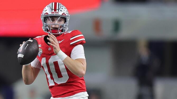 College Football Playoff Quarterfinal - Goodyear Cotton Bowl Classic: Miami v Ohio State