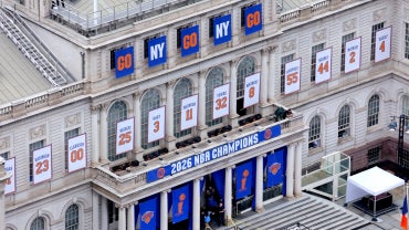 knicks-fans-getty.png
