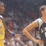 lisa-leslie-rebecca-lobo-sparks-liberty-1997.png