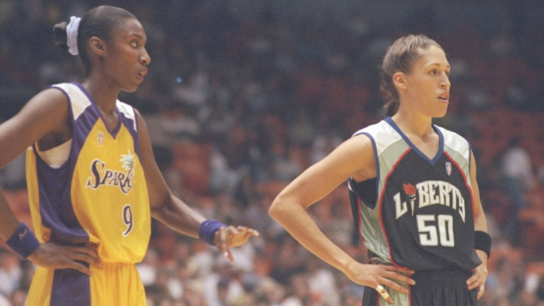 lisa-leslie-rebecca-lobo-sparks-liberty-1997.png