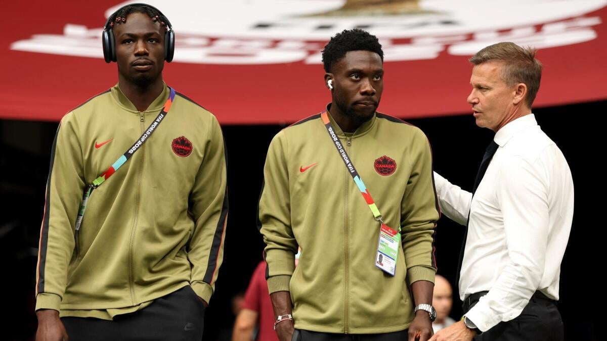 https://sportshub.cbsistatic.com/i/r/2026/06/24/017c5001-ba24-40cd-a157-ce69bb3a1c8e/thumbnail/1200x675/168906ddffe55355c184c3ece7170c79/canada-davies.jpg