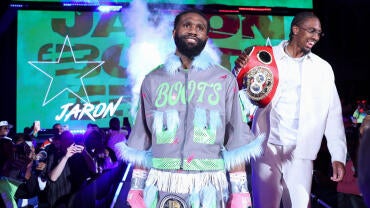 jaron-ennis-walkout.jpg