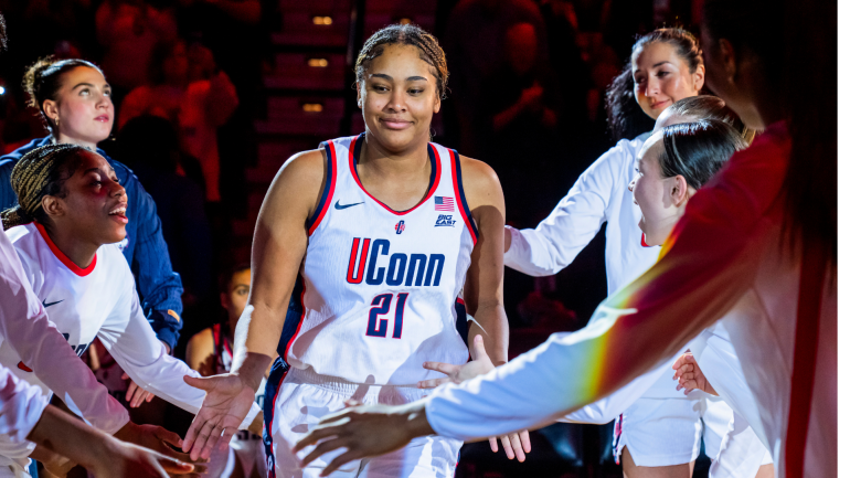 sarah-strong-uconn-leadership.png