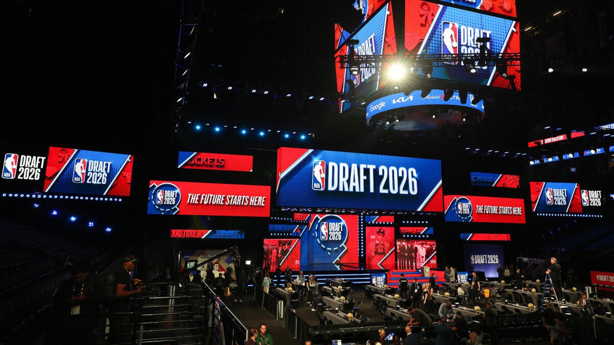 https://sportshub.cbsistatic.com/i/r/2026/06/24/e46a335d-e764-43a8-a7ec-7e7e695943c0/thumbnail/1200x675/cd95a29d57f77c998fa56ba121f422e9/gettyimages-2283013793-1-1.jpg