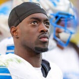 terrion-arnold-lions-arrest-g.jpg