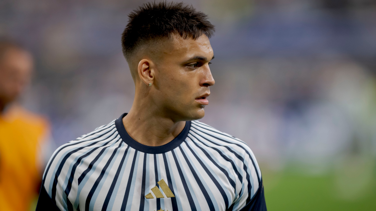 https://sportshub.cbsistatic.com/i/r/2026/06/27/7a6e22b2-0c2b-4868-a3f8-18e26b7d72ff/thumbnail/1200x675/70a03fbf75ab96fbe8570e981b16f196/untitled-design-2026-06-27t182858-633.png