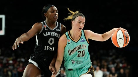 jackie-young-sabrina-ionescu.png