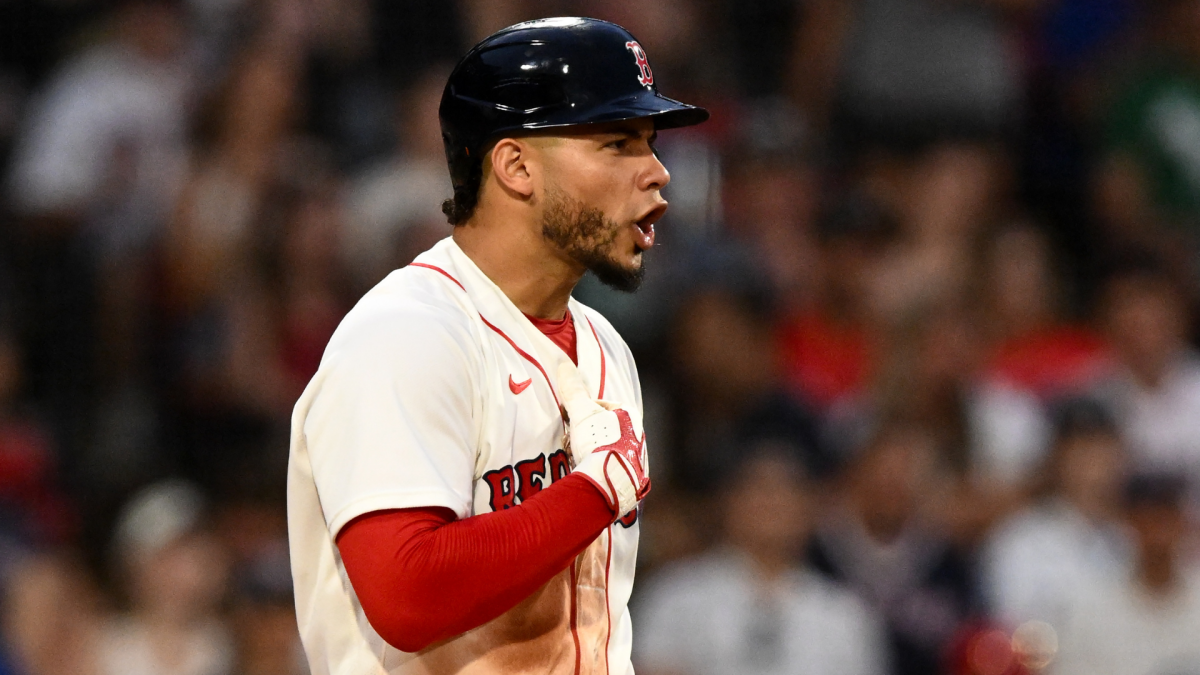 Benches clear in Red Sox vs. Nationals game as Willson Contreras charges mound, throws helmet at Cade Cavalli