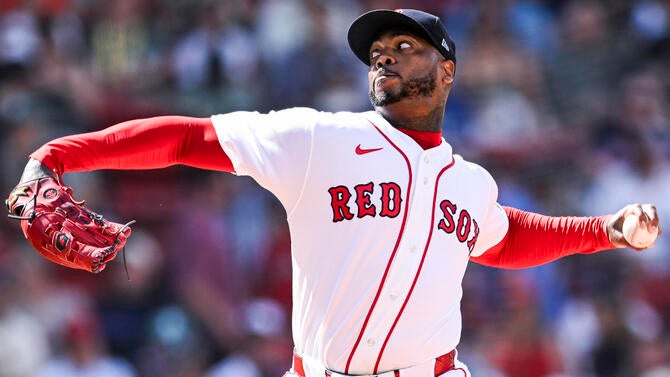 Toronto Blue Jays v Boston Red Sox