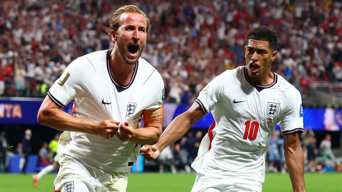 England Survive a Red Card and the Azteca to Beat Mexico 3-2 and Reach the Quarterfinals