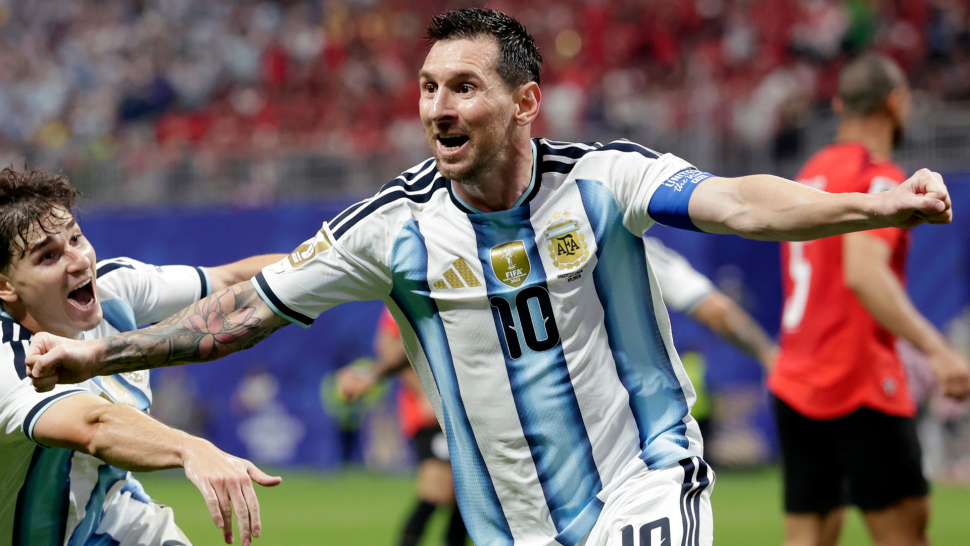 Lionel Messi rescues Argentina in late three goal comeback to advance to World Cup quarters, eliminate Egypt