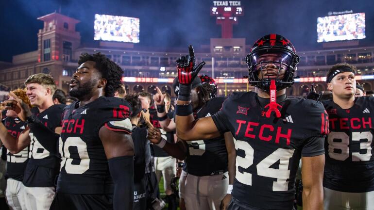 Kansas v Texas Tech