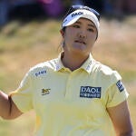 haeran-ryu-evian-r4-g.jpg