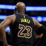 lebron-back.jpg