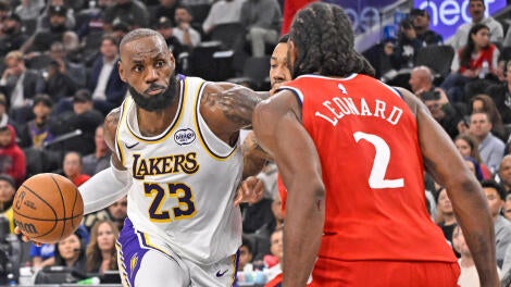 getty-lebron-james-kawhi-leonard.jpg
