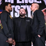 errol-spence-tim-tszyu-faceoff.jpg