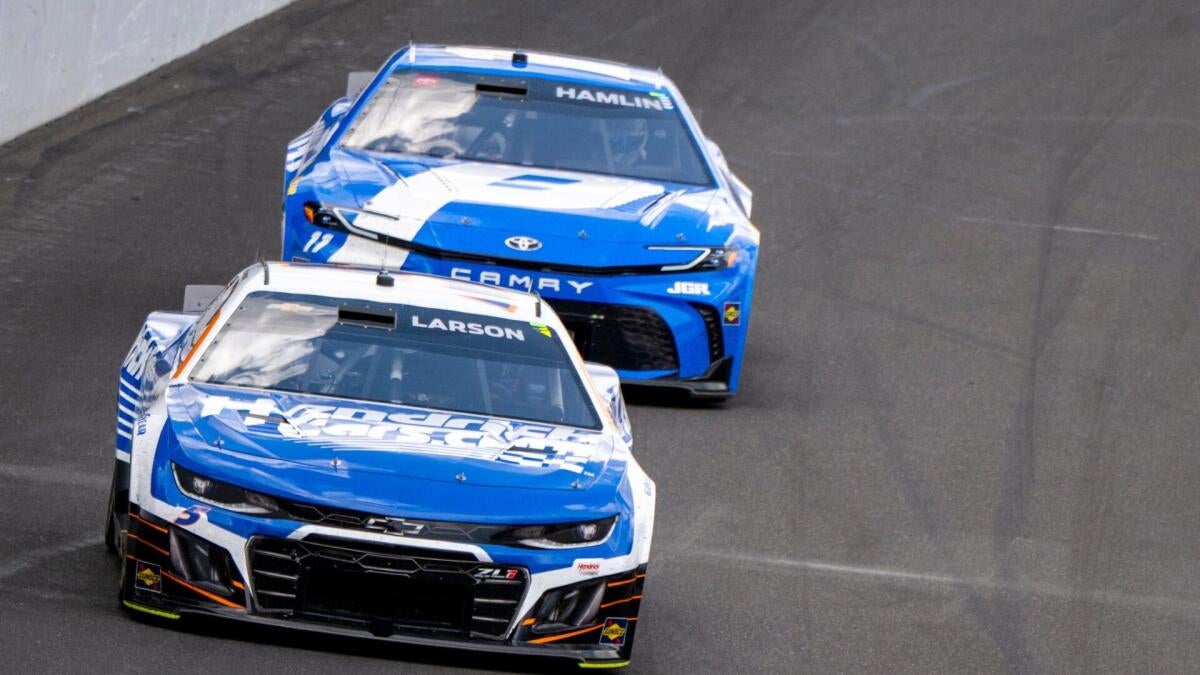 https://sportshub.cbsistatic.com/i/r/2026/07/24/db7dc95e-206d-42fe-a83a-f4c2cc3b1942/thumbnail/1200x675/38b4366ca9084c6a5a1fcc62a5791531/denny-hamlin-kyle-larson-imagn-images.jpg