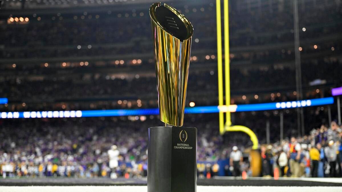 College Football Playoff expansion talks heat up with 16-, 24-team formats taking center stage