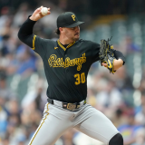 skenes-brewers-getty.png
