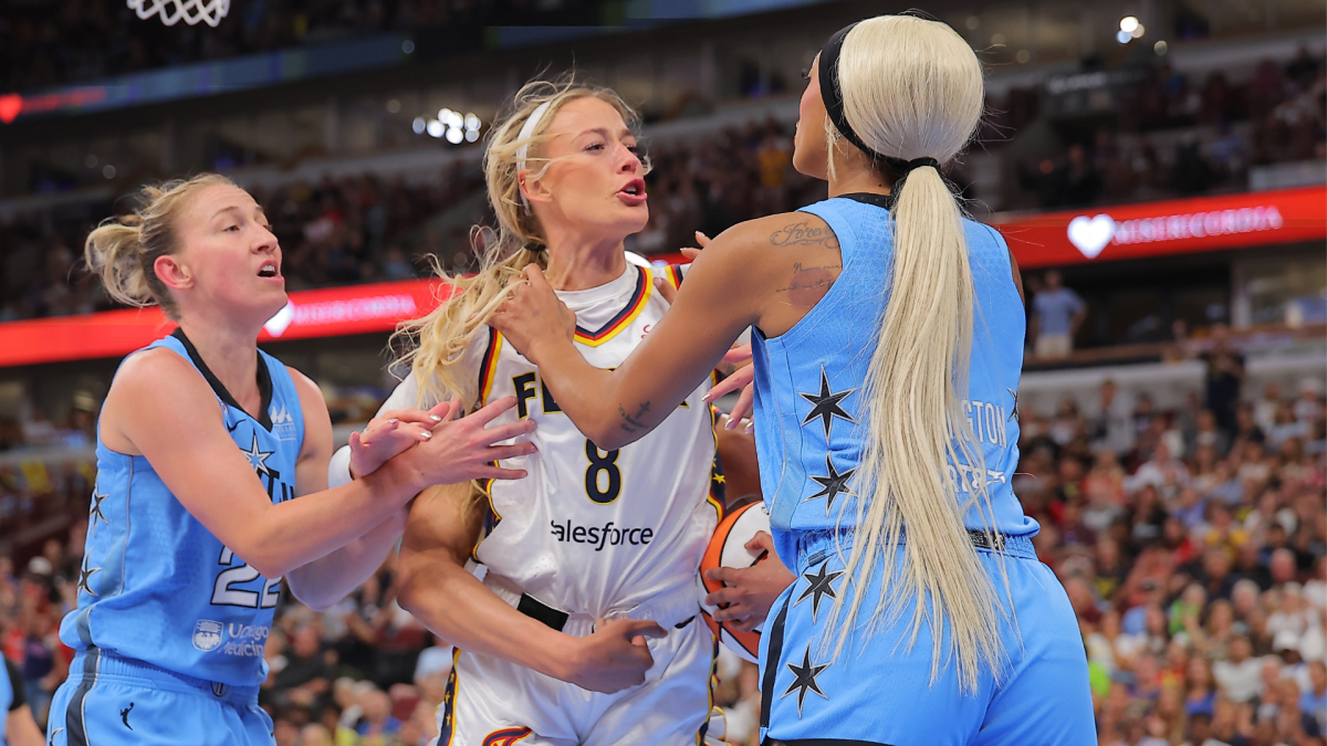 Sky’s DiJonai Carrington ejected after hard foul on Fever’s Sophie Cunningham
