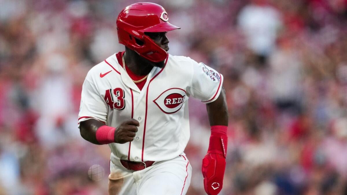 Padres and Reds Conclude Series with Key Matchup