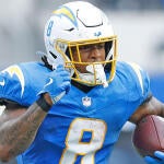 getty-omarion-hampton-chargers.jpg
