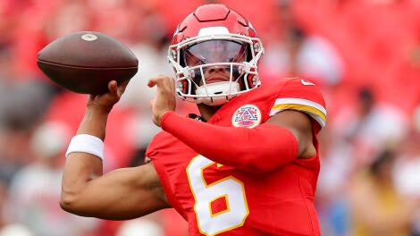 Los Angeles Rams v Kansas City Chiefs