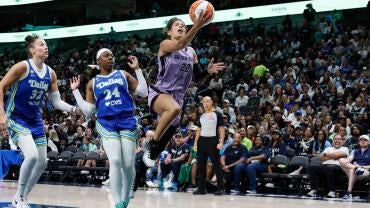 2026-08-08t035822z-266861064-mt1usatoday29540933-rtrmadp-3-wnba-golden-state-valkyries-at-dallas-wings-jpg.jpg