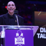 diana-taurasi-jersey-retirement.png