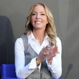 jeanie-buss-imagn.png