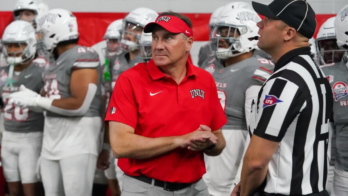 Memphis vs. UNLV betting preview: Week 0 college football picks, odds, start time, prediction, best bets - CBS Sports