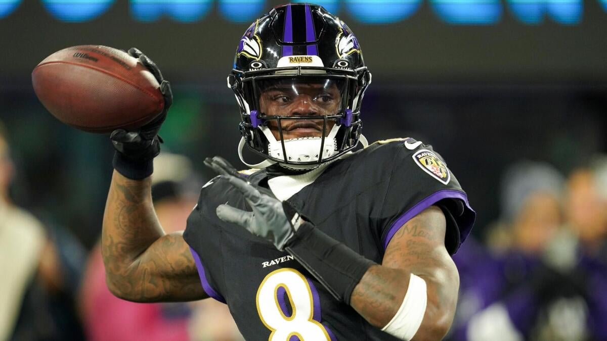 https://sportshub.cbsistatic.com/i/r/2026/08/22/d1a5c84c-8685-4927-96f9-2fec37c1a8e4/thumbnail/1200x675/37d2574a27ba0df1b67dee390089733e/lamar-jackson-baltimore-ravens-imagn-images.jpg