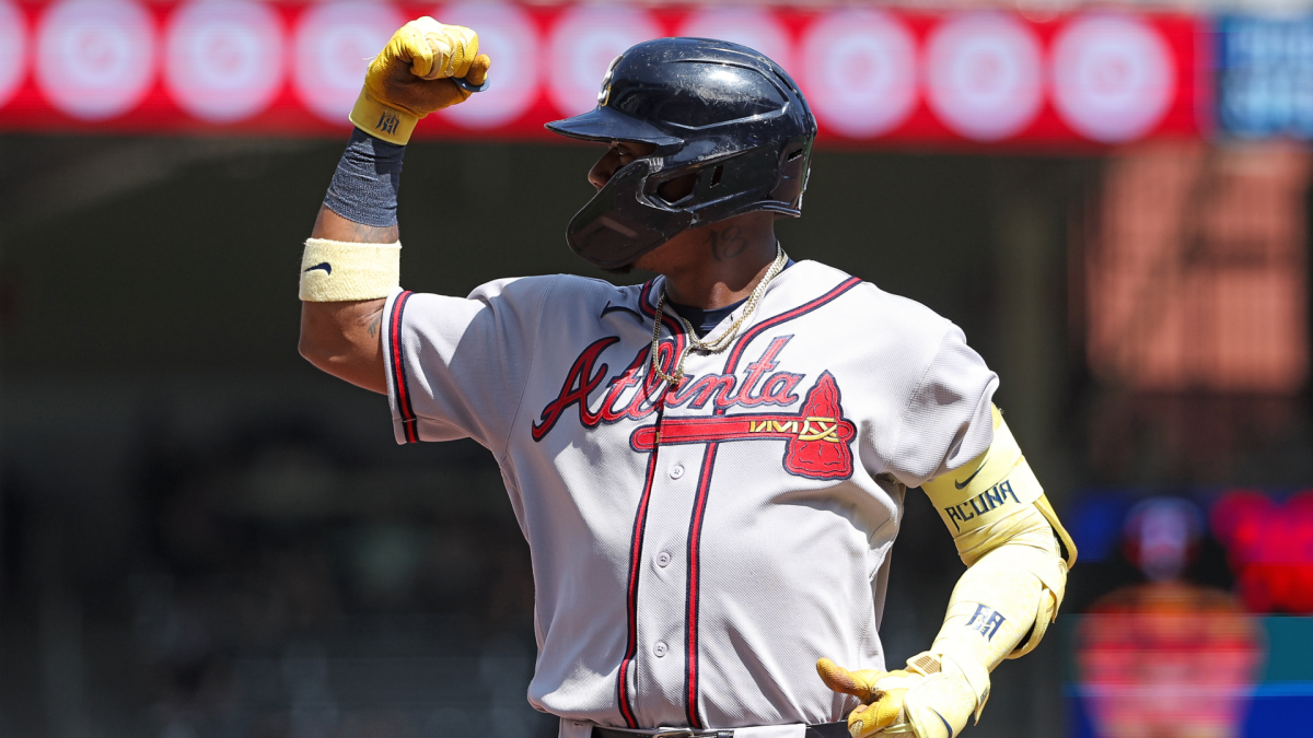 Braves and Phillies Engage in Thrilling NL East Playoff Race