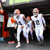 deshaun-watson-shedeur-sanders.jpg