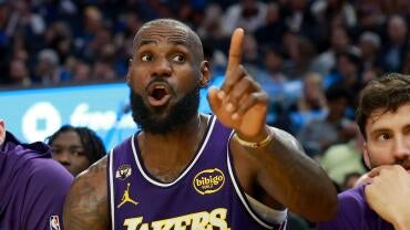 lebron.jpg