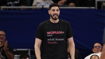 chicago-sky-ban-enes-kanter-freedom.png