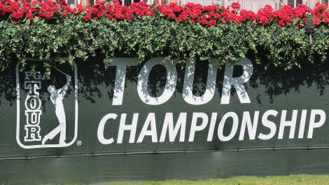 tour-championship-sign-flowers-g.jpg