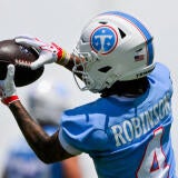 Wan'Dale Robinson Titans practice catch