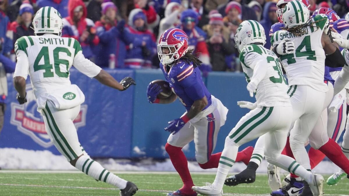 2026 Fantasy Football Rankings: Key Busts and Risky Picks Identified
