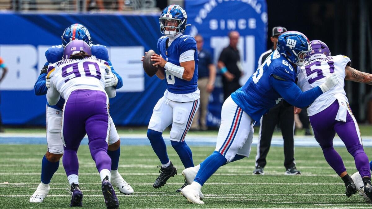 https://sportshub.cbsistatic.com/i/r/2026/08/27/e183d168-2fba-4a72-8e0a-fbc0d2b2861f/thumbnail/1200x675/efa1b0057d7b848342acc80d5596e9e9/jaxson-dart-giants.jpg