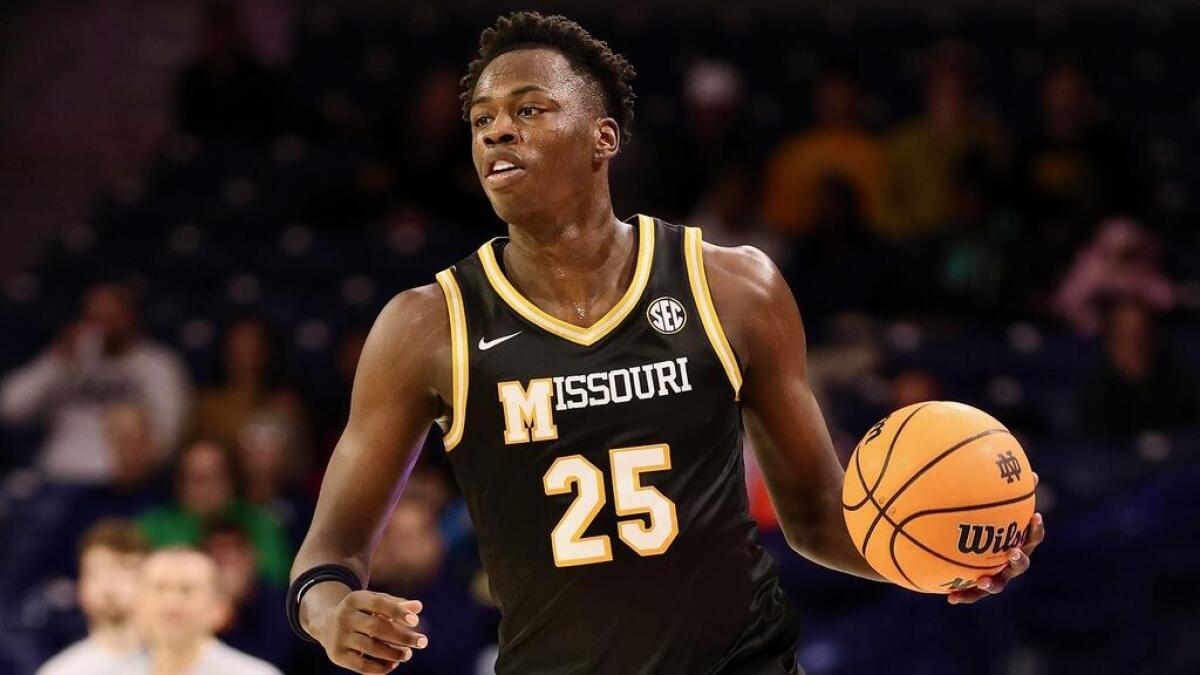 Mark Mitchell Returning to Missouri: Star Forward Forgoes Kentucky for Fifth-Year Eligibility