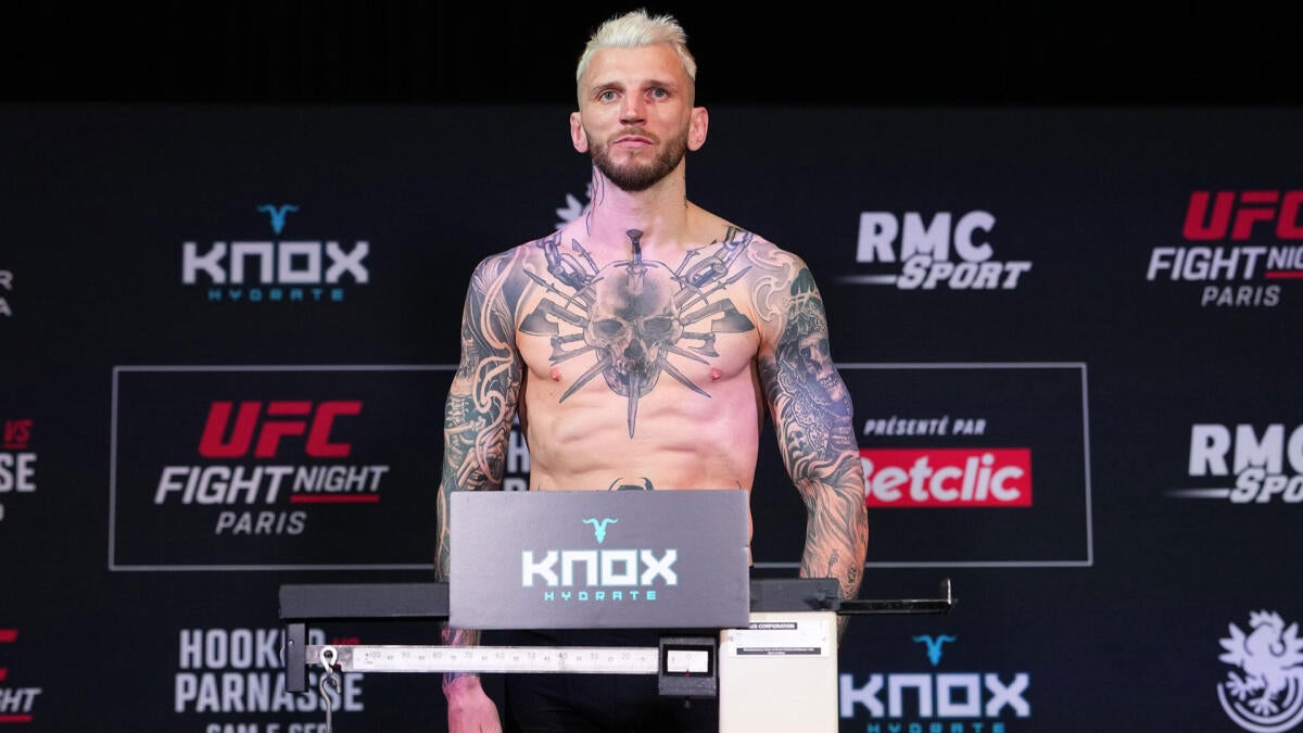 https://sportshub.cbsistatic.com/i/r/2026/09/04/f957c111-593d-4307-901f-40fddb6a7863/thumbnail/1200x675/51c4630f71781c02b9e419f8d362d373/dan-hooker-ufc-paris-weighins.jpg