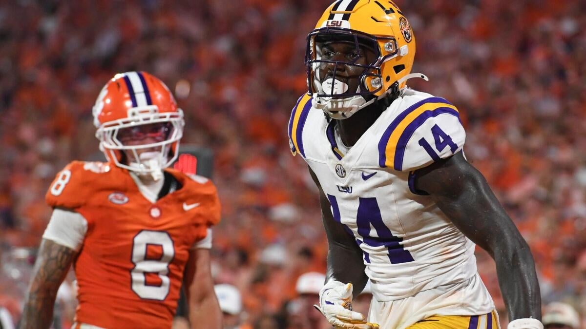 Week 1 College Football Picks Highlighted by Expert Predictions
