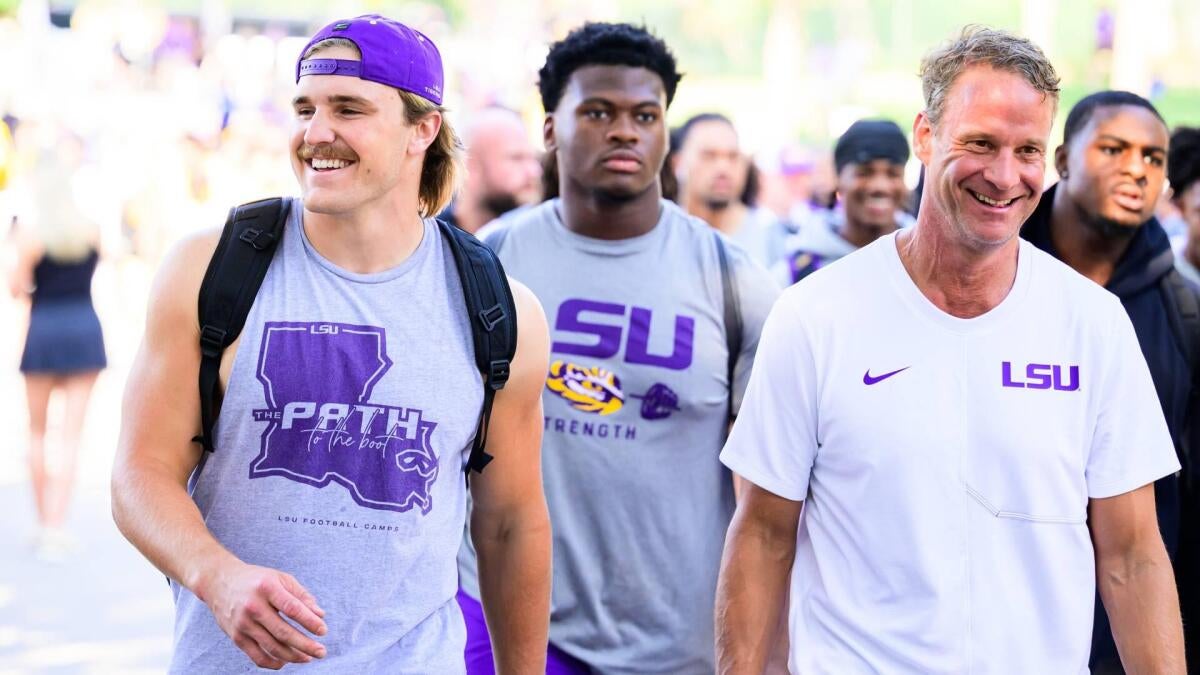 LSU excludes ex-NFL players Dae'Quan Wright and Zxavian Harris from roster amid ongoing legal battle with SEC