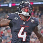 getty-woody-marks-texans.jpg