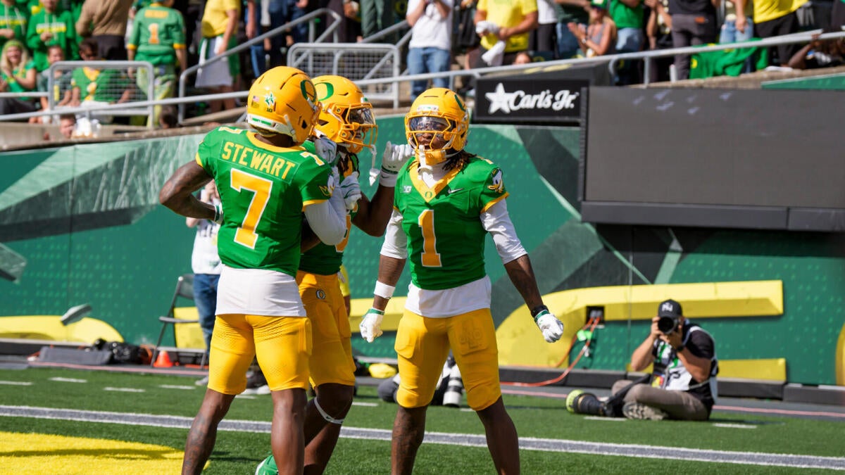 Oregon vs. Oklahoma State odds, picks, predictions: Betting preview, start time for Week 2 college football